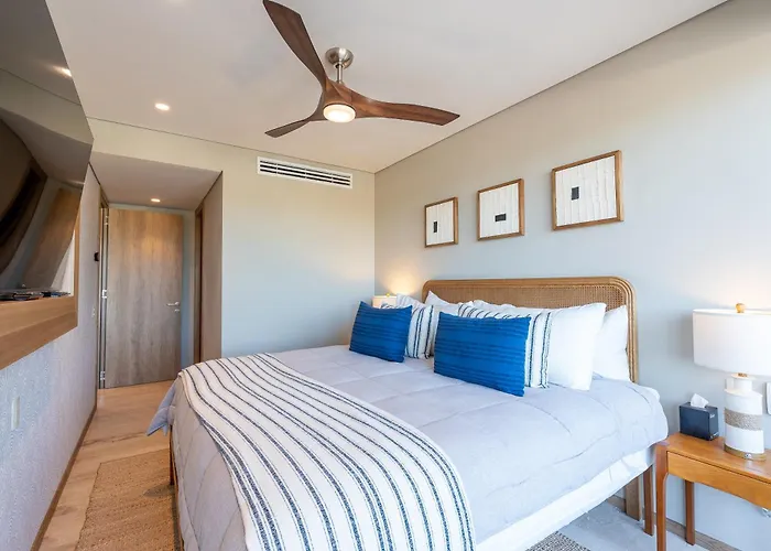 Punto Nima, Spectacular Pool With Ocean View *